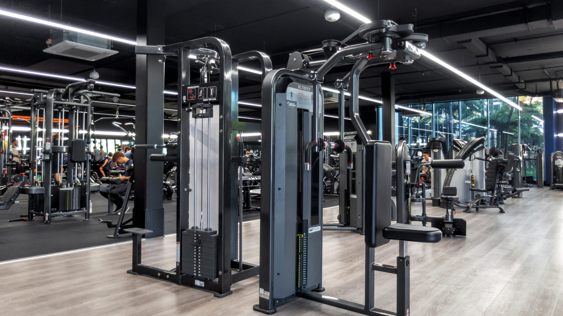 Cable and pin-loaded machines